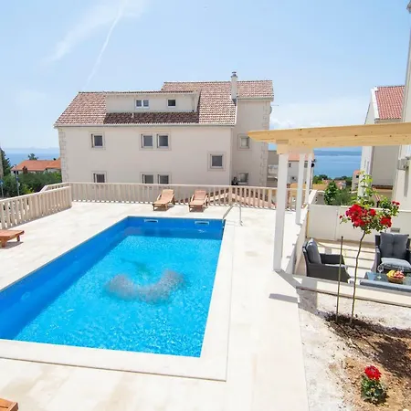 Apartamento Sara Bol